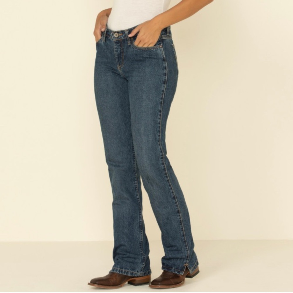 Wrangler Cash Ultimate Riding Jeans Cowgirl Cut Size 7/8x34